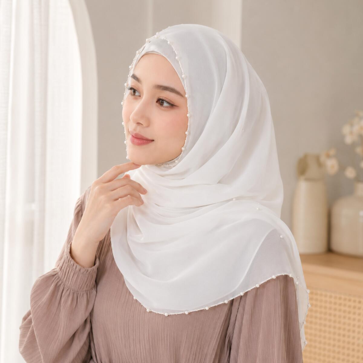 Hijab Scarf Plain Pearl Chiffo - Summer Clothing Hijab ulasan dan harga